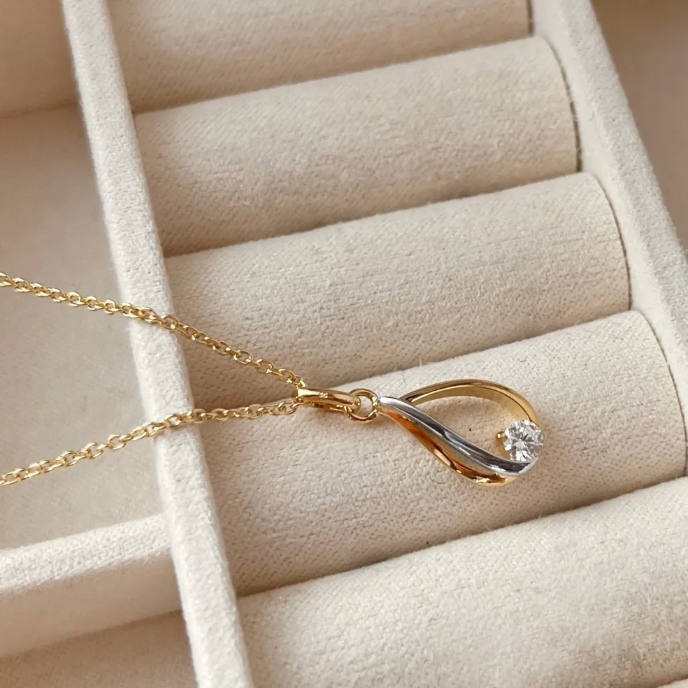 Scrouples - 8Kt. vedhæng med sten og forgyldt kæde - 214964