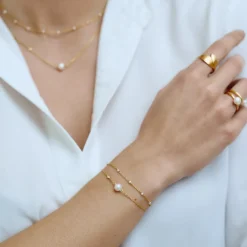 byBiehl - Scarlett guldbelagt sølv armbånd med perler - 2-3401wp-gp