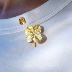 Flora Danica - Firkløver pin broche i guldbelagt sølv - flc-pi-g