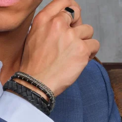 Nordahl - Flettet armbånd i sort læder - 809702391