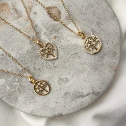 Scrouples - Halskæde med Livets træ vedhæng med sten i forgyldt sølv - 240342